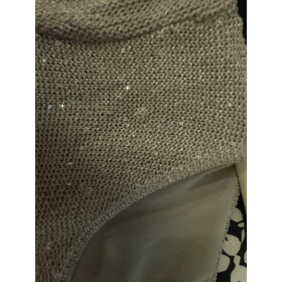 Sioni Women’s Large Sequin Layered Pleat Trim Pullover Sweater Twee Pop Beige - Picture 8 of 12